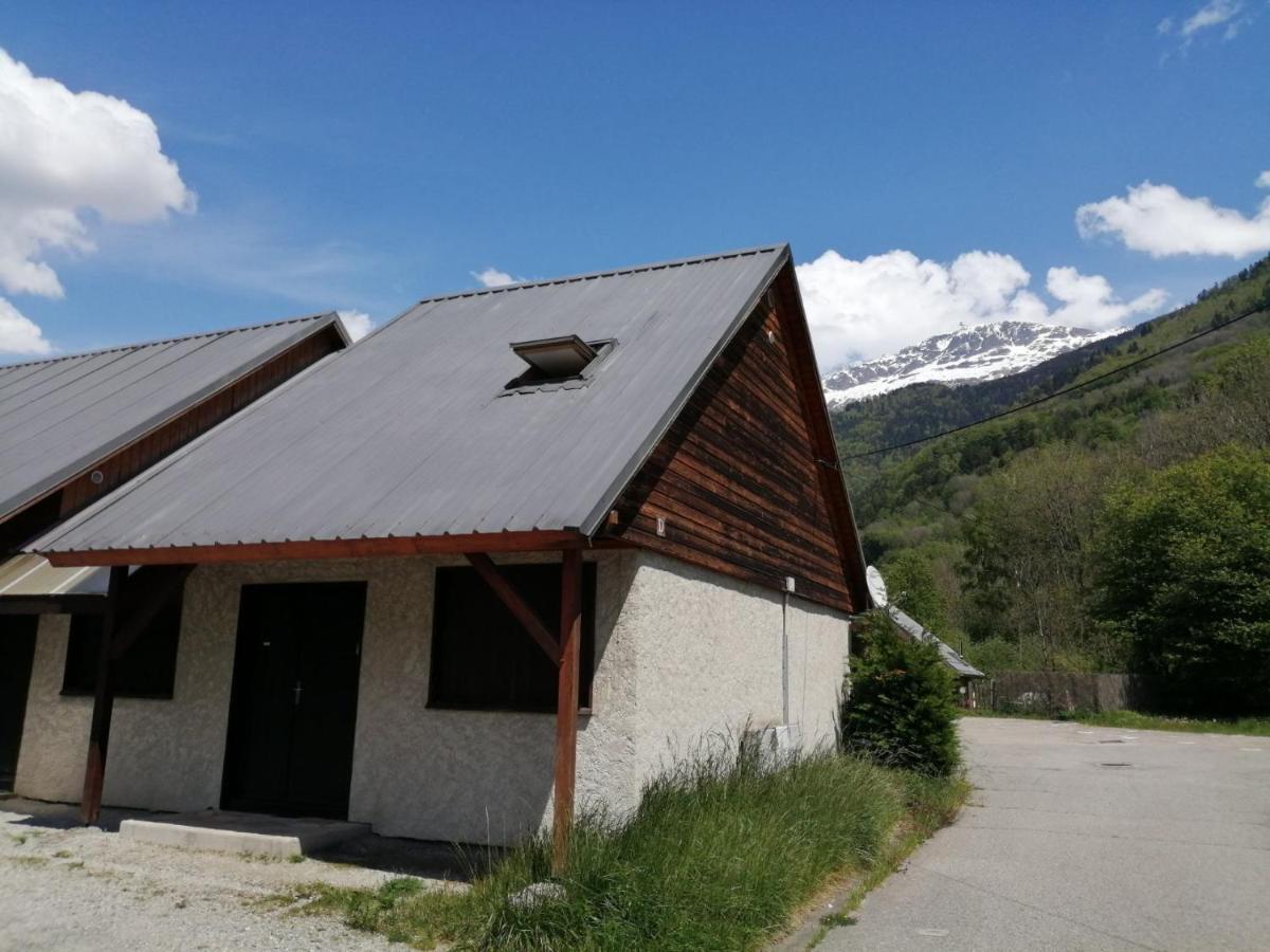 Villa L'Eau Dolle, Maison 8 Personnes Avec Jardin Au Bord De La Riviere Et A Proximite De La Remontee Mecanique Allemont Exterior foto